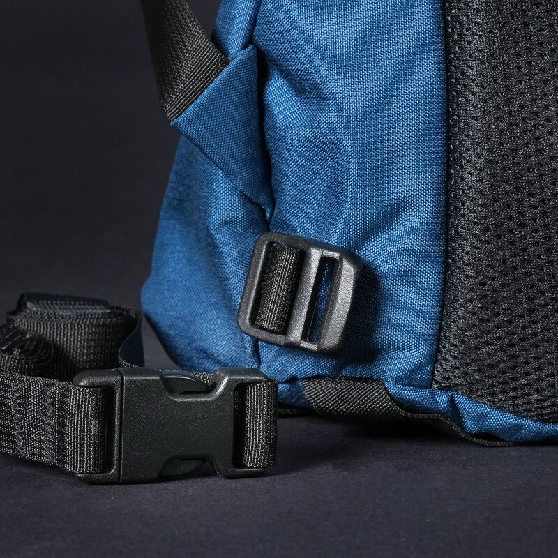 ASAP SB - Navy and Black (Detail, Waistbelt Removed)